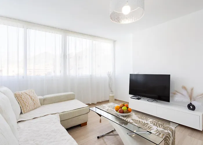 Emily Residencial Apartman *